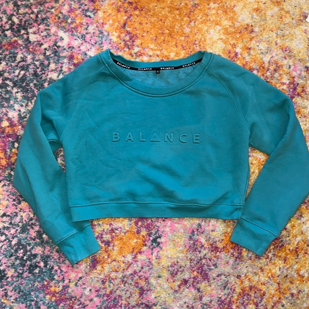 Vitality Crop hoodie